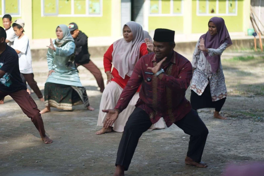 Merawat Silek Galombang Duo Baleh Bungo Tanjuang