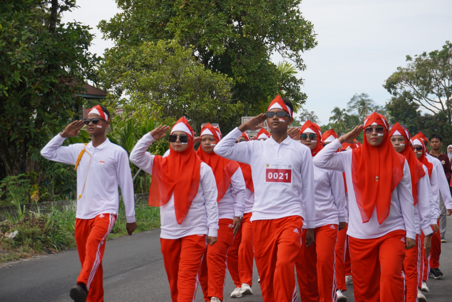 Nagari Bungo Tanjuang Semarakkan HUT RI ke-80 dengan Lomba Gerak Jalan dan Outbond